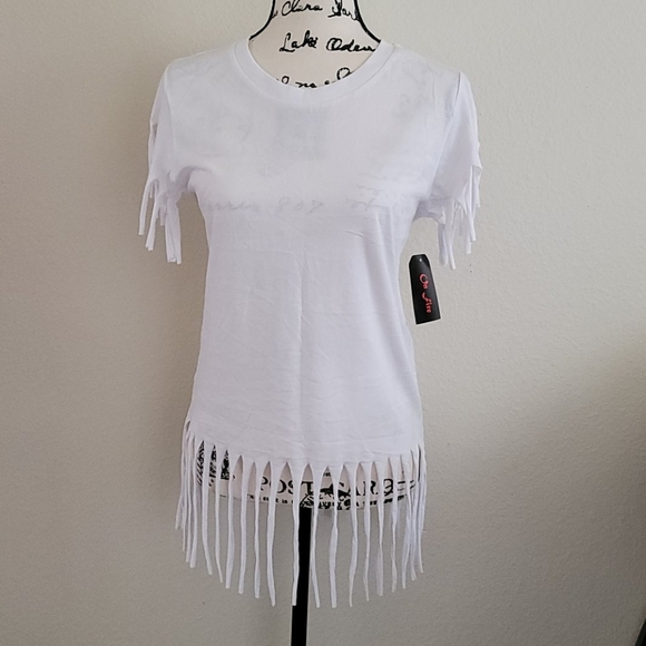 On Fire Tops - ON FIRE WHITE FRINGE SHIRT ❤️